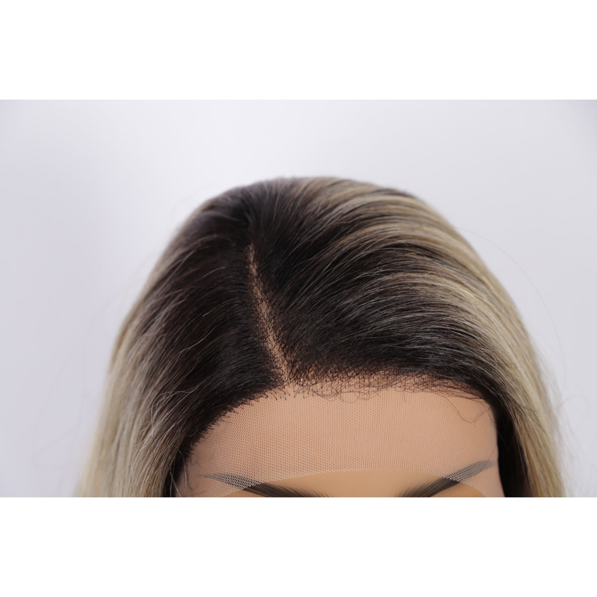 24 Inch Long Curly Wig Side Part  Loose Wave Wig Synthetic Lace Front Wig for Women Ombre Platinum Blonde